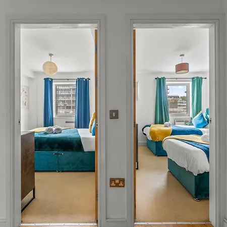 Enchanting Abode -sleeps 6 With Balcony! Appartement